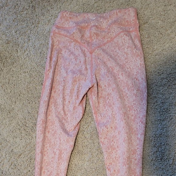 Gymshark Fleur Texture Leggings - Brick Red - Picture 3 of 5